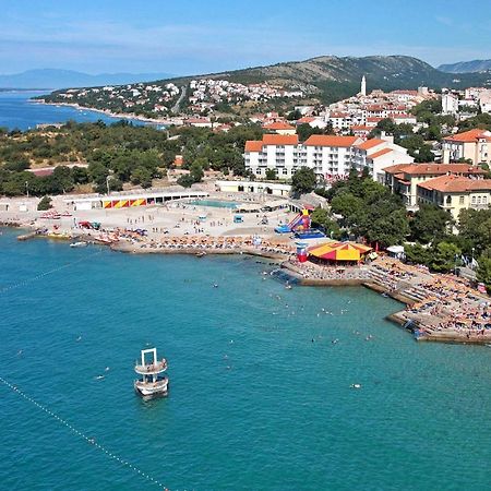 Apartments With A Parking Space Novi Vinodolski - 5593 Екстериор снимка