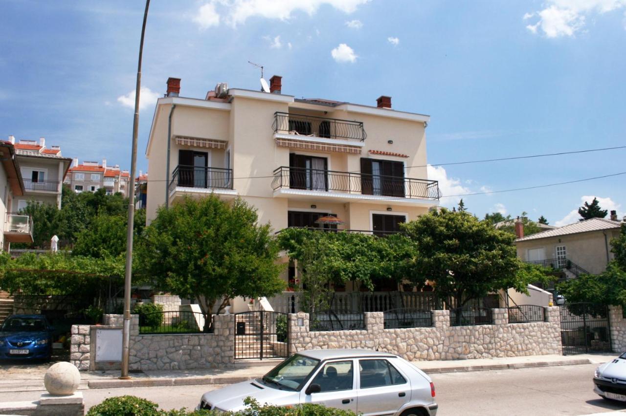 Apartments With A Parking Space Novi Vinodolski - 5593 Екстериор снимка
