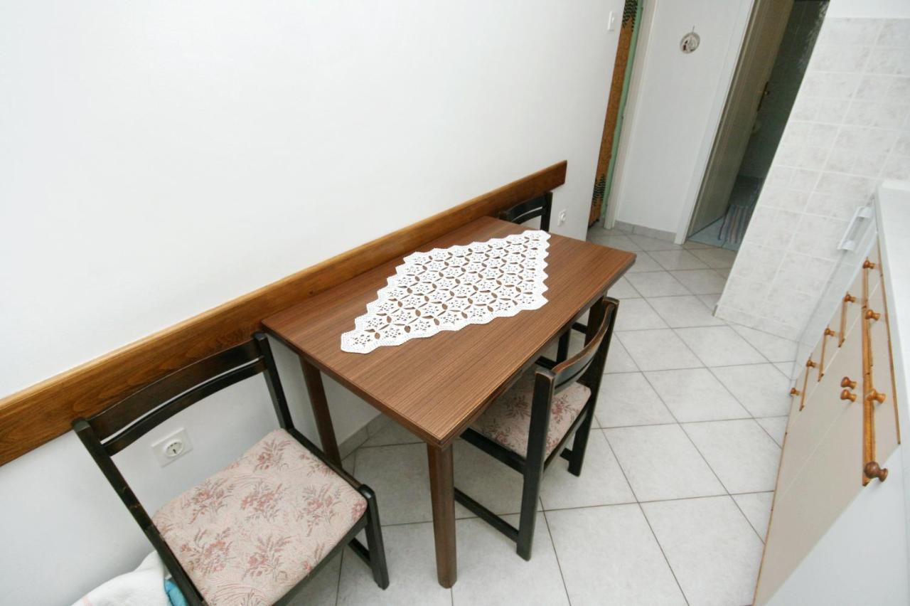 Apartments With A Parking Space Novi Vinodolski - 5593 Екстериор снимка