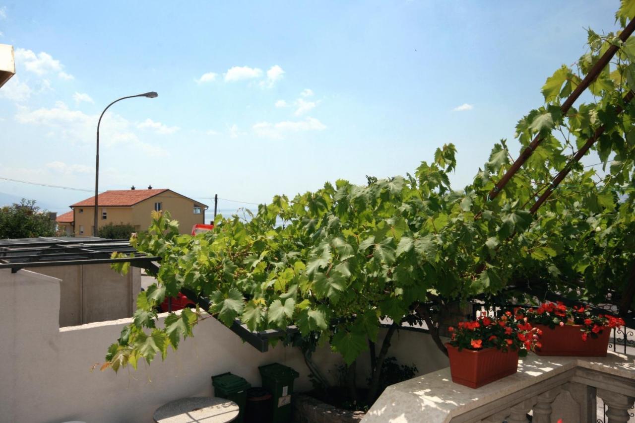 Apartments With A Parking Space Novi Vinodolski - 5593 Екстериор снимка