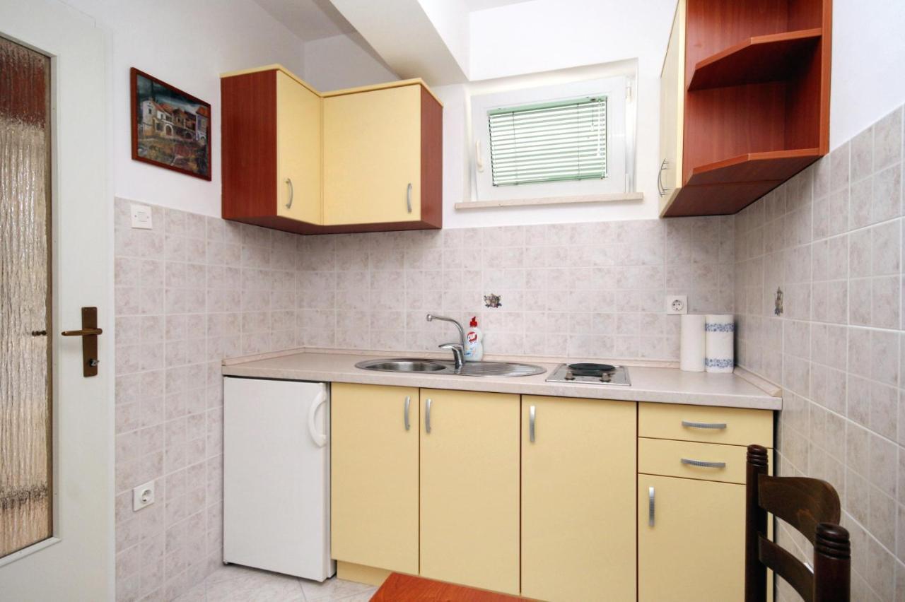 Apartments With A Parking Space Novi Vinodolski - 5593 Екстериор снимка